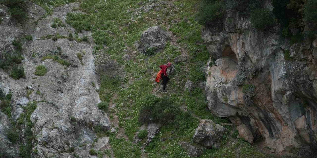 Manisa Spil Dağı’nda Erkek Cesedi Bulundu