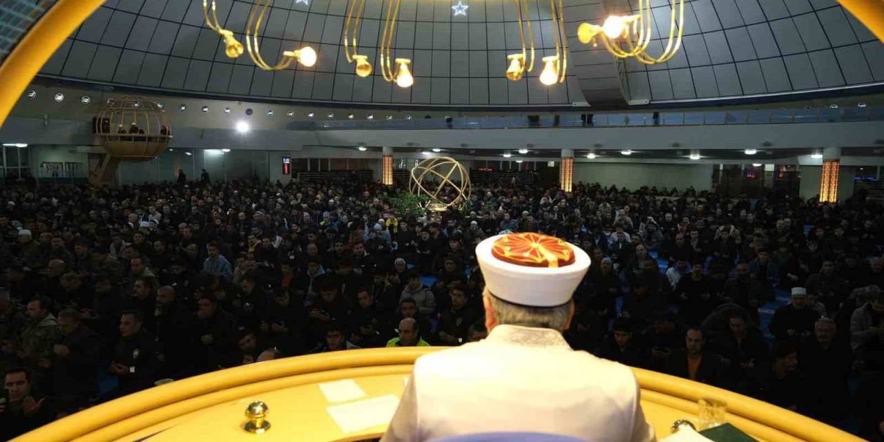 Kadir Gecesinde Camiler Doldu Taştı