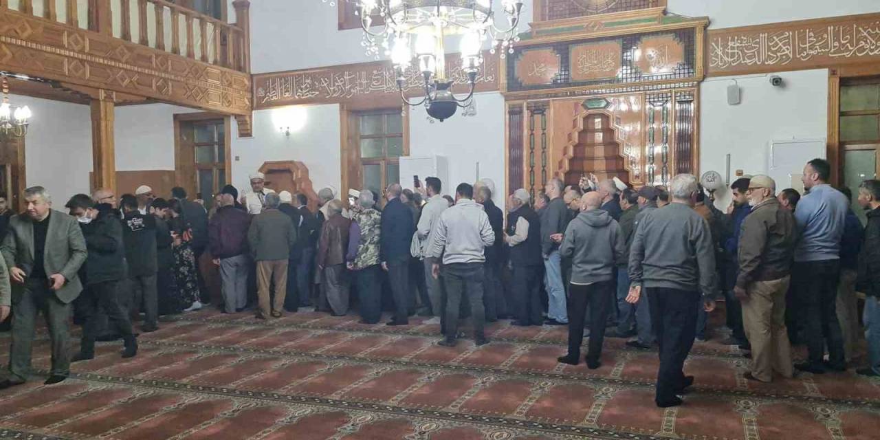 Zonguldak’ta Sakal-ı Şerif’e Yoğun İlgi