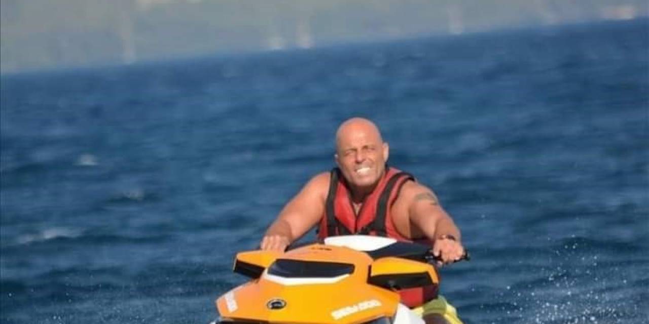 Boyacı Muhtar Adayı Evleri Boyama Vaadiyle Zafer Kazandı