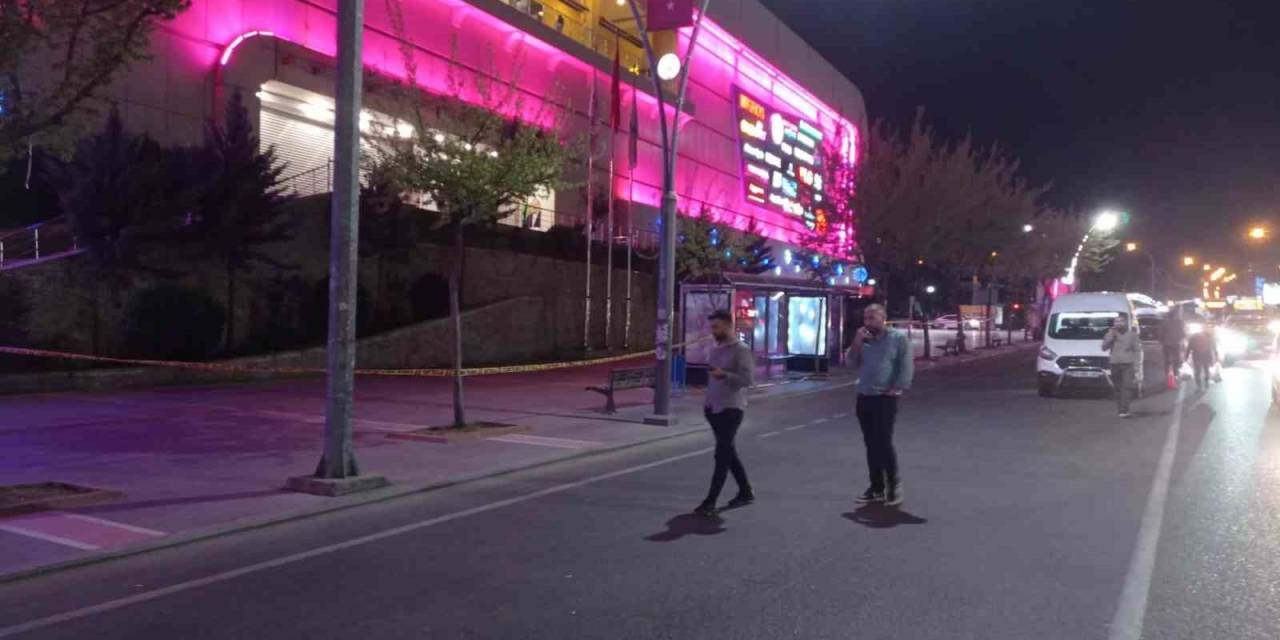 Batman’da Şüpheli Paket Fünye İle Patlatıldı