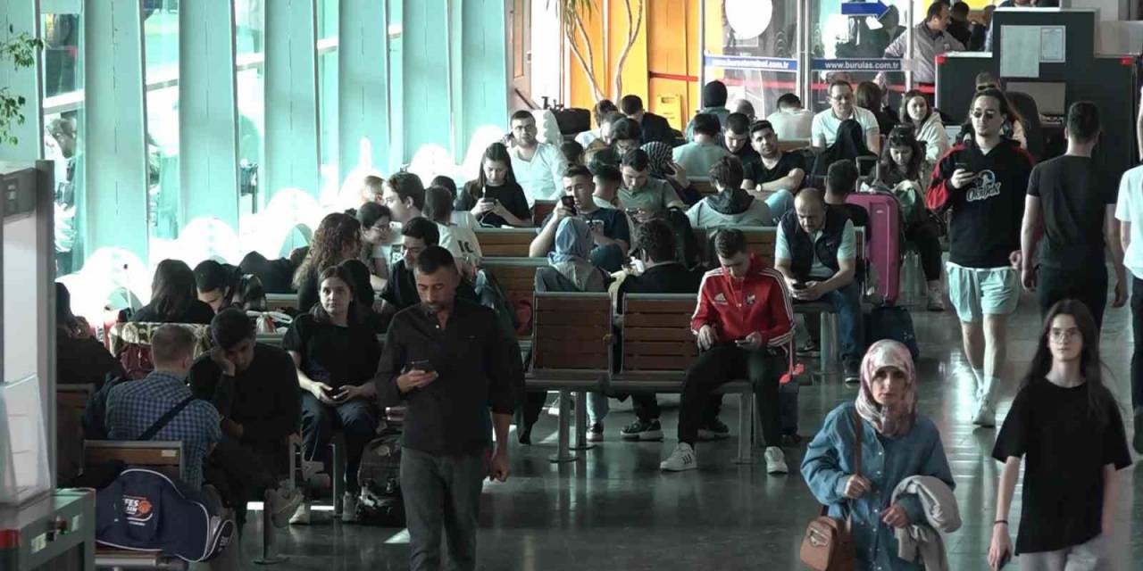 Terminalde 9 Günlük Tatil Yoğunluğu Başladı