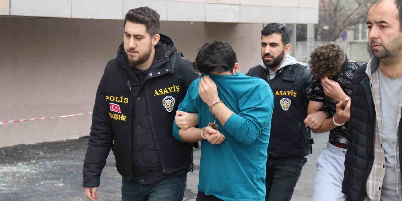 Ayşenur’u 4 Kurşunla Öldüren Eski Sevgilisine Verilen İyi Hal İndirimli Ceza Hakkında Gerekçe Açıklandı