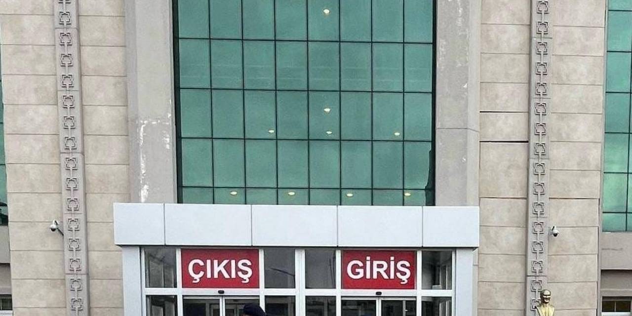 Niğde’de Jandarma Ekipleri Aranan 288 Kişiyi Yakaladı