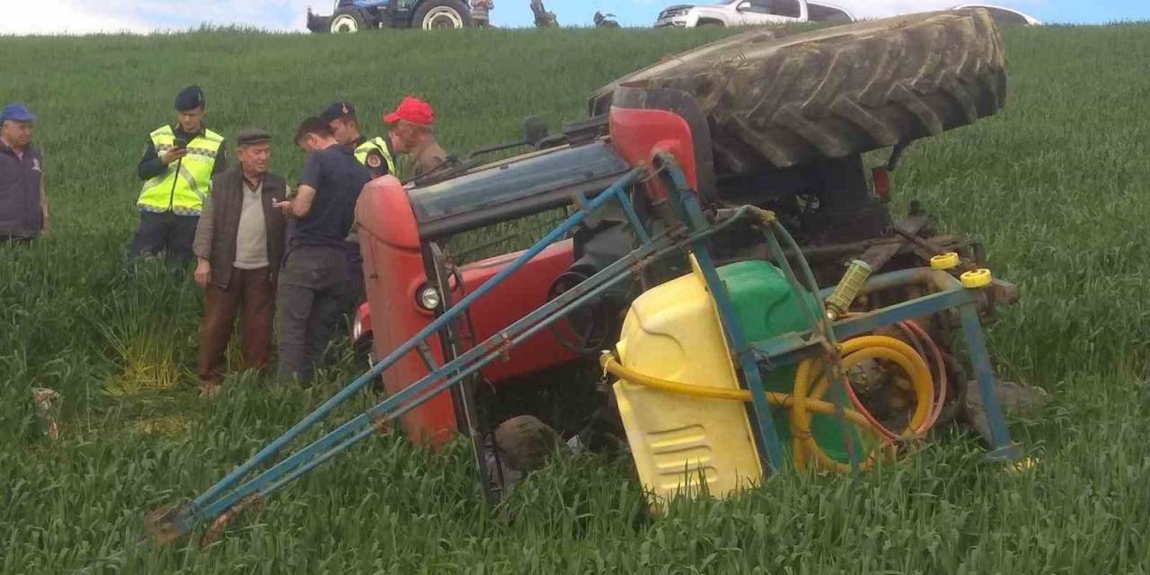 Tarlada İlaçlama Yaparken Devrilen Traktörün Altında Kalan Çiftçi Hayatını Kaybetti