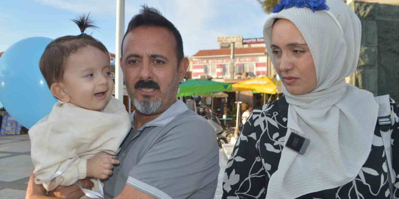 Umut Bebek İçin Balonlar Gökyüzüne Bırakıldı