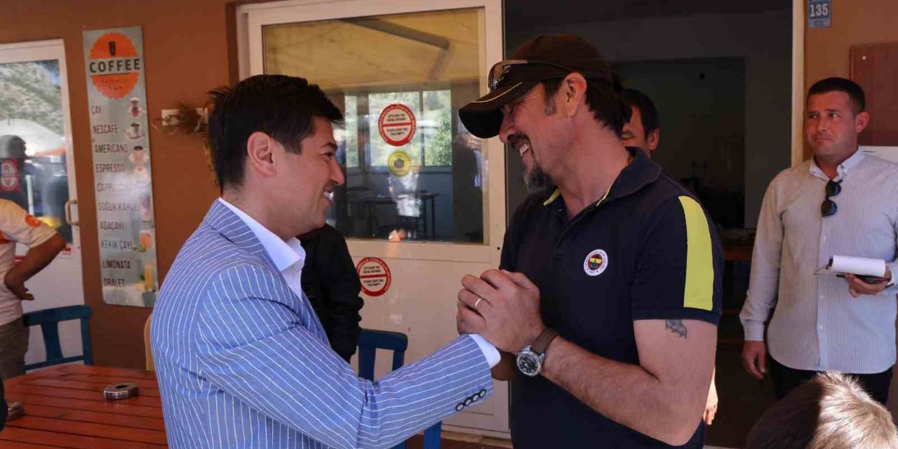 Marmaris Belediye Başkanı Ünlü Vatandaşlarla Bayramlaştı