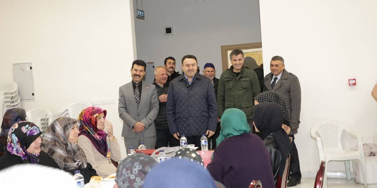 Vali Işın İftarını Vatandaşlarla Yaptı