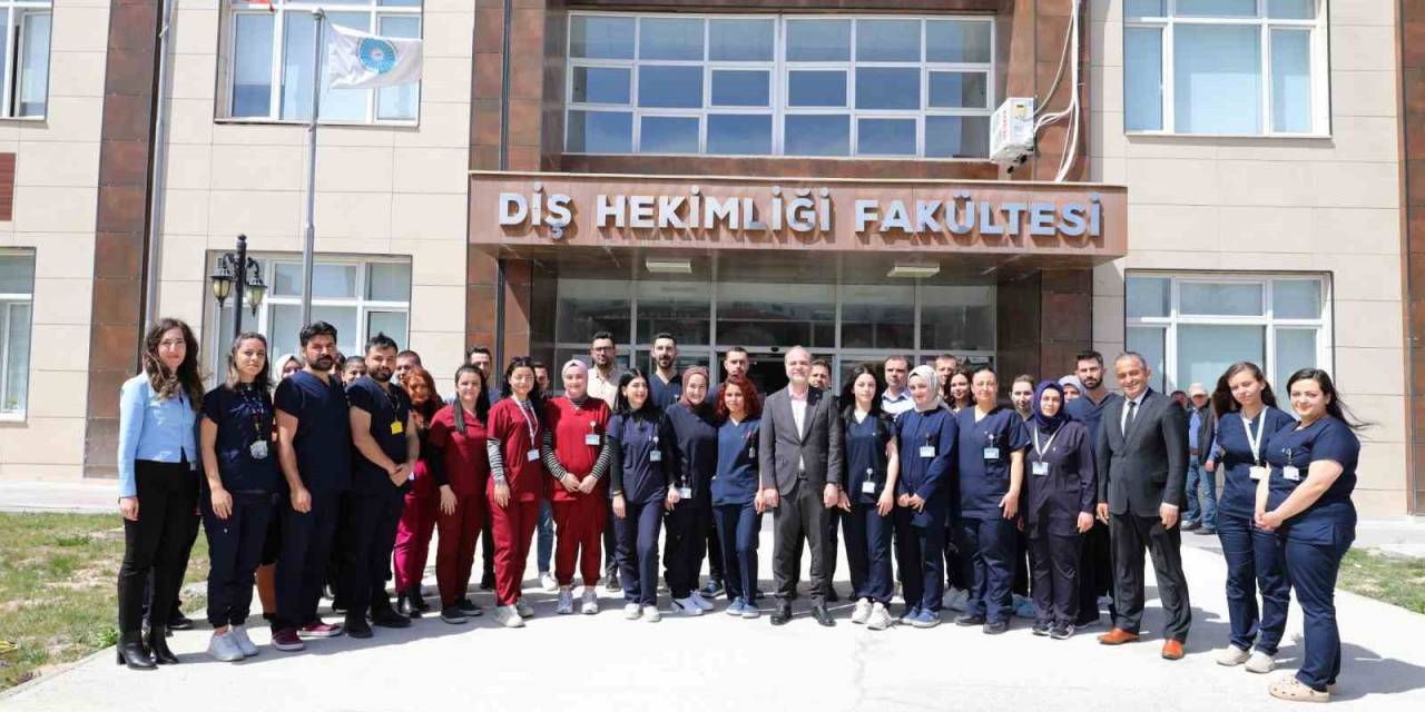 Niğde Ömer Halisdemir Üniversitesi Ağız Ve Diş Sağlığı Merkezi Kalıcı Ruhsatını Aldı