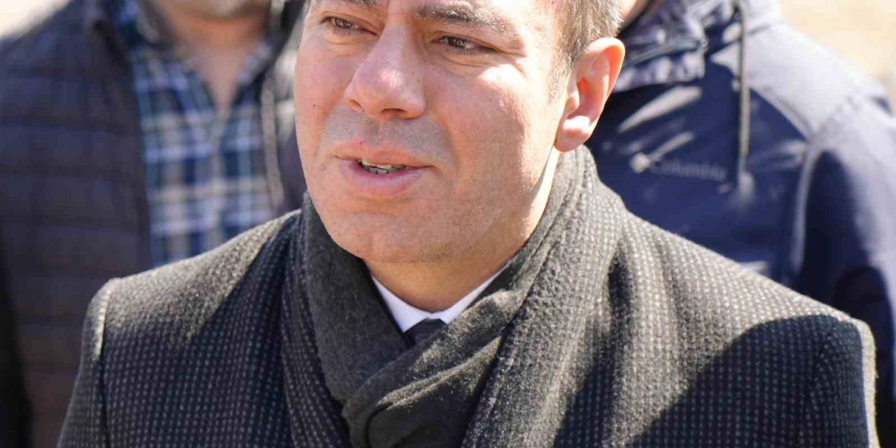 Kars Belediye Başkanı Ötüken Senger Bayram Sonrası Görevine Başlıyor