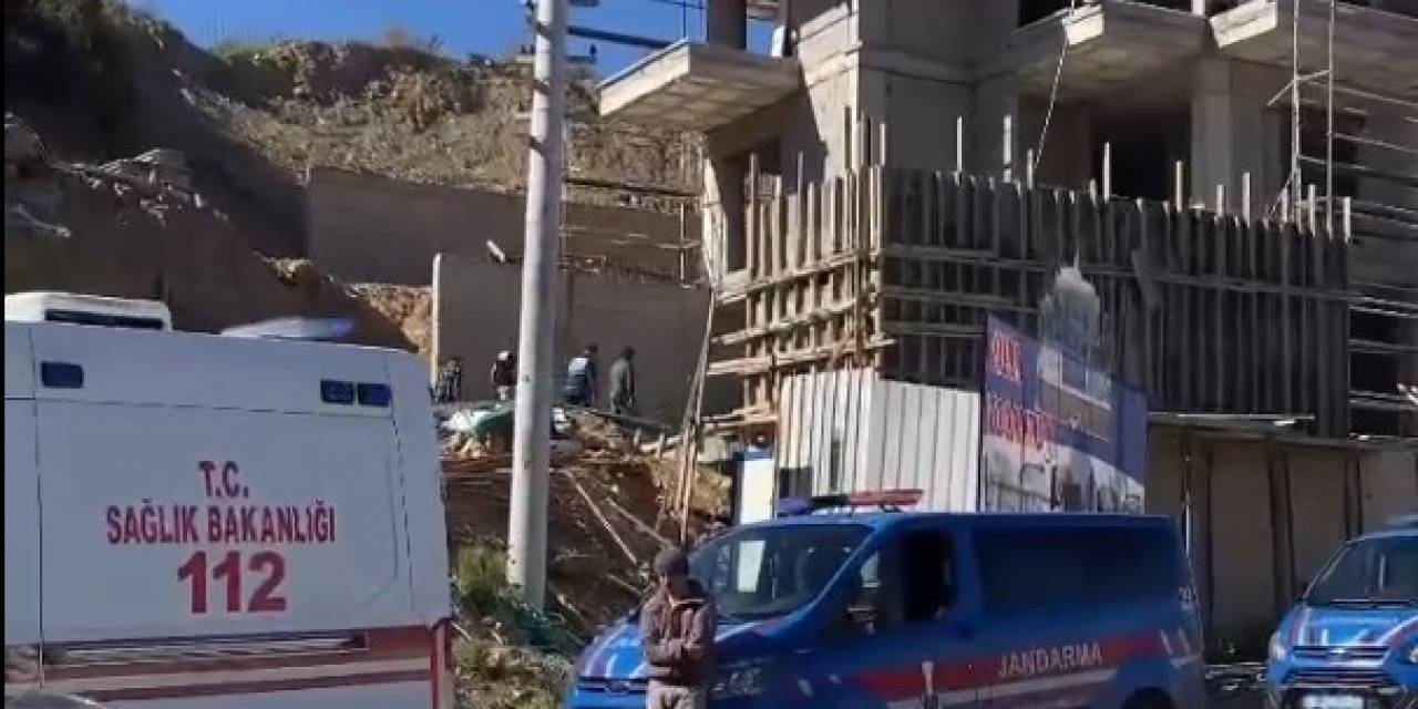 İnşaatın 2’nci Katından Düşen İşçi Öldü