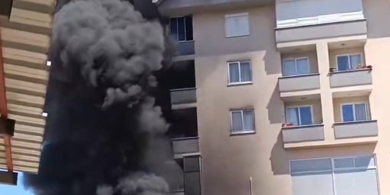 Apartman Bahçesinde Yangın Paniği