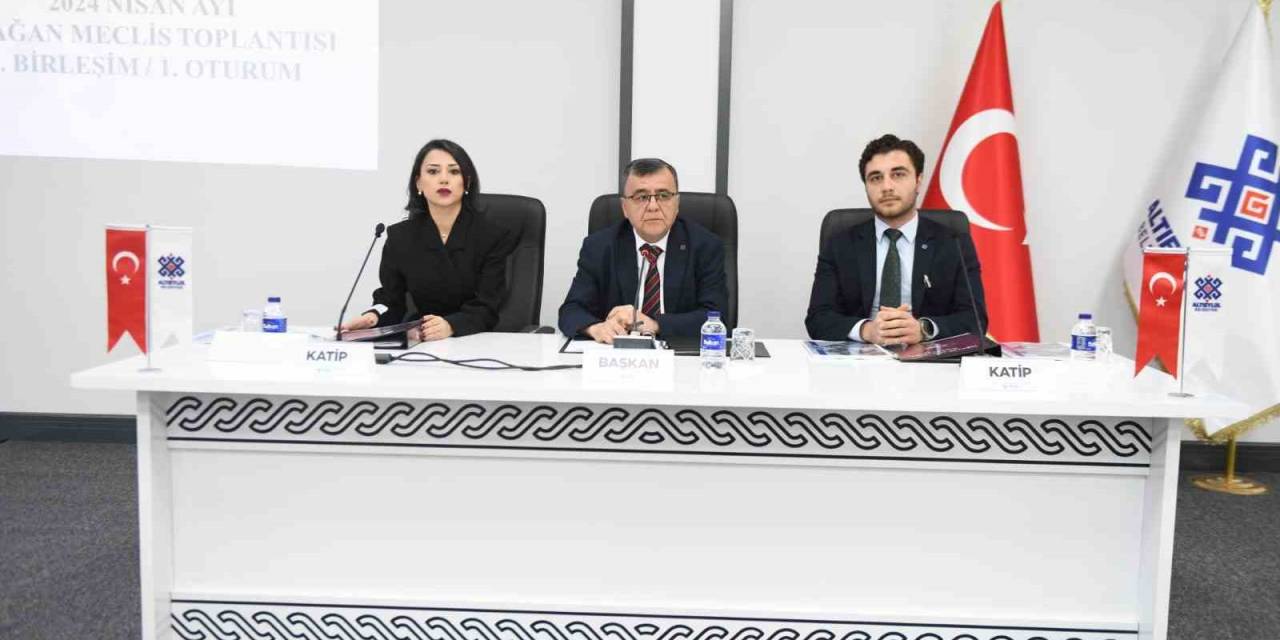 Altıeylül Belediye Meclisi İlk Toplantısını Yaptı