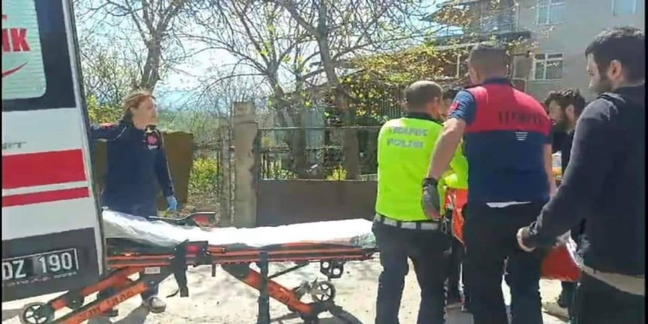 Ayağını Tarım Aracına Kaptıran Adam Ağır Yaralandı