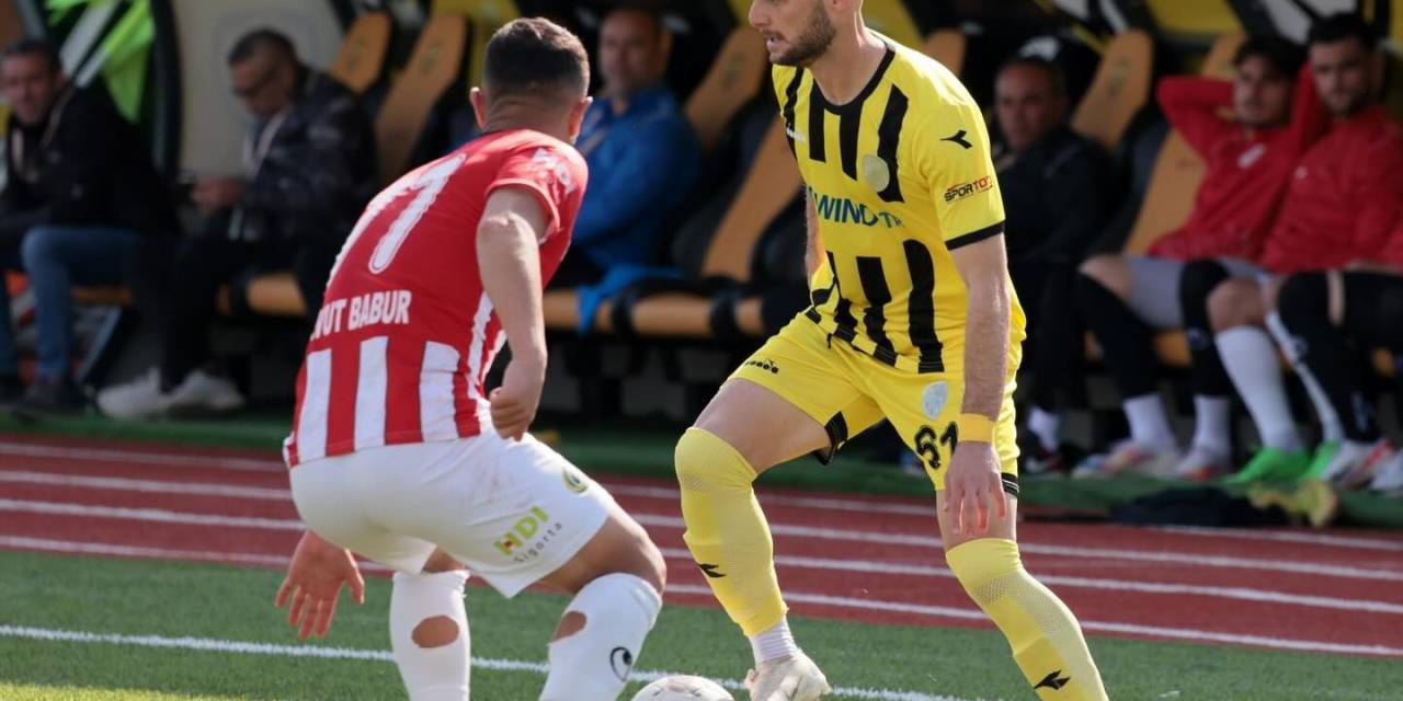 Tff 3. Lig: Aliağaspor Fk: 0 - Ayvalıkgücü Belediyespor: 0