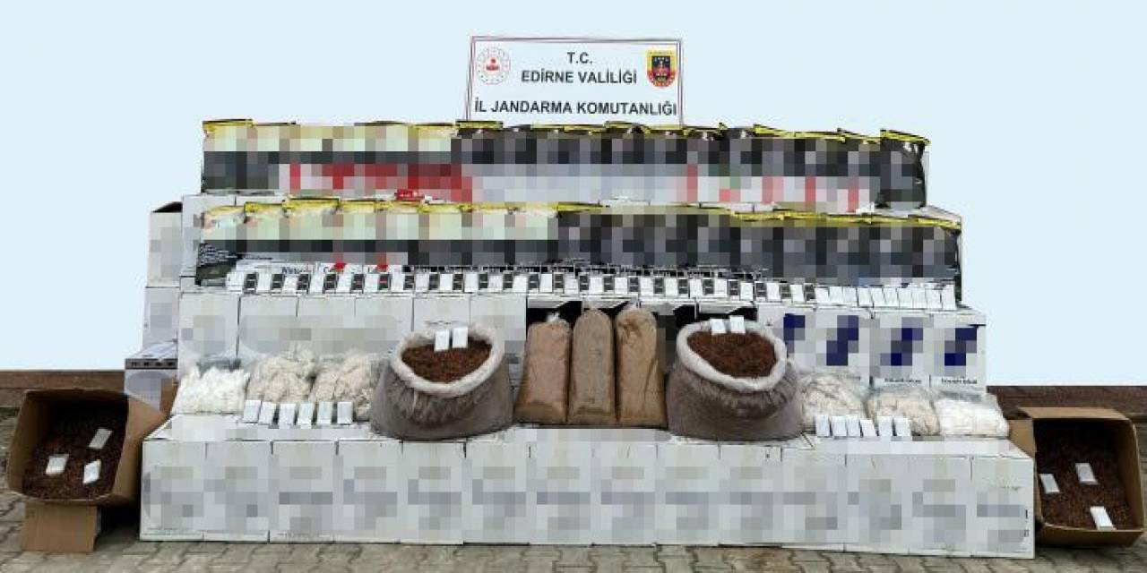 Edirne’de 1 Milyon 735 Bin Makaron Ve 107 Kilo Tütün Ele Geçirildi