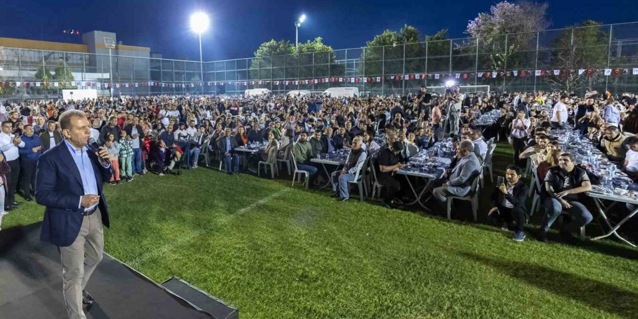 Başkanı Seçer, Belediye Personeliyle Bayramlaştı