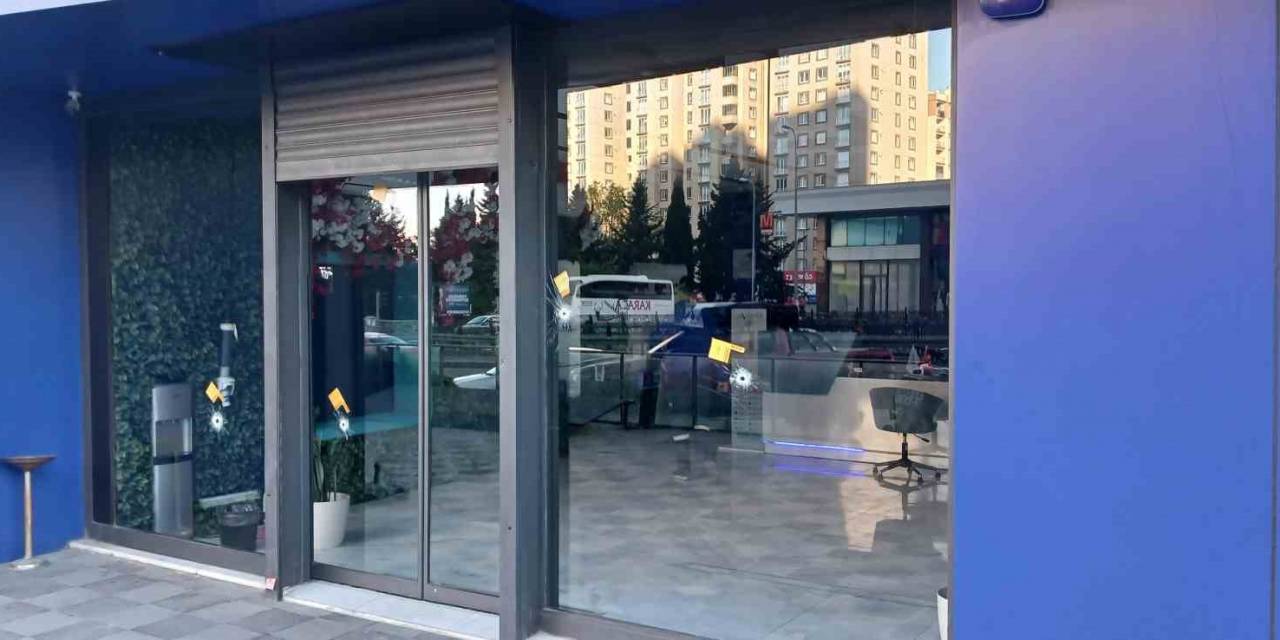 Esenyurt’ta Dehşet Anları Kamerada: Önce Kurşunladılar Sonra Mesaj Attılar