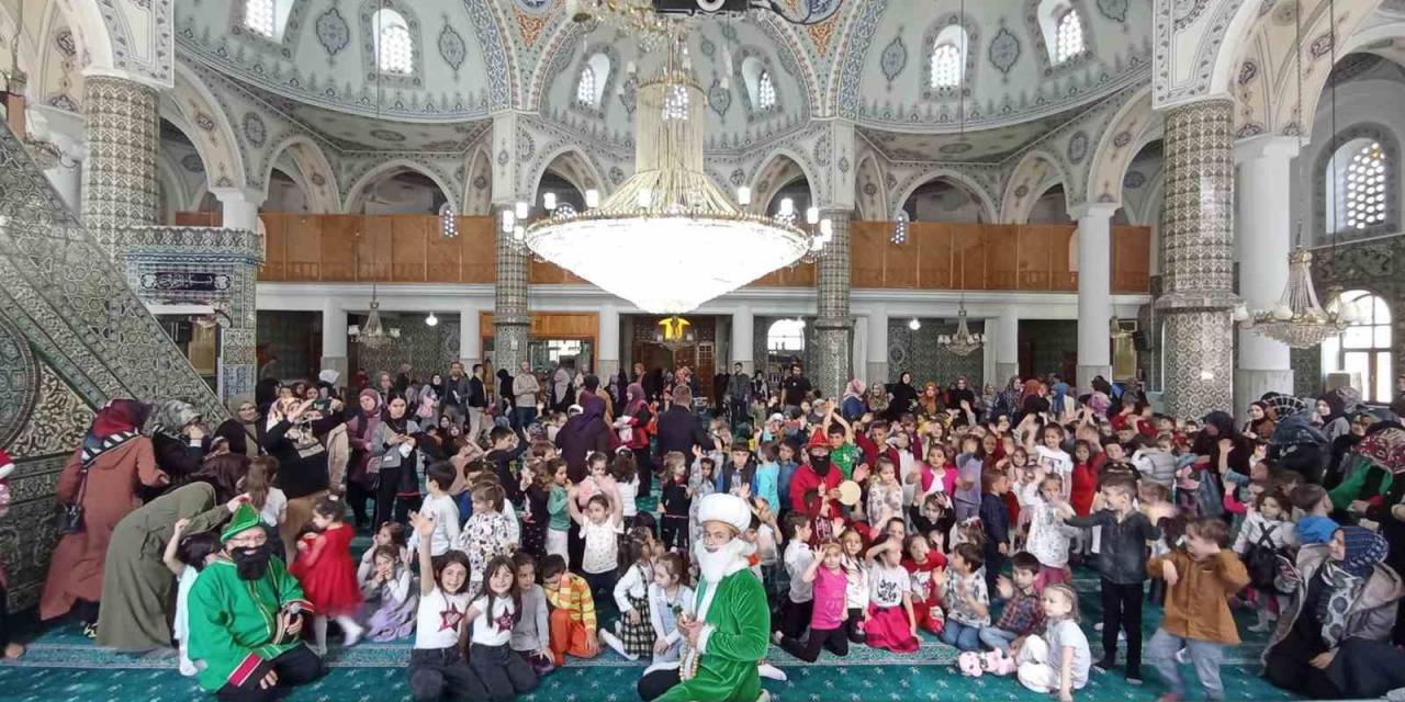 Gediz’de 4-6 Yaş Grubu Öğrenciler İçin Ramazan Şenliği