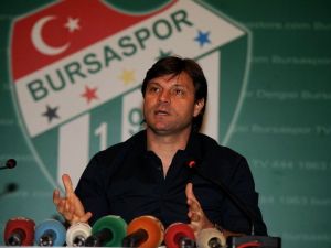 Ertuğrul Sağlam: “Bursaspor’dan Ayrılmayı Hiç Düşünmedim”