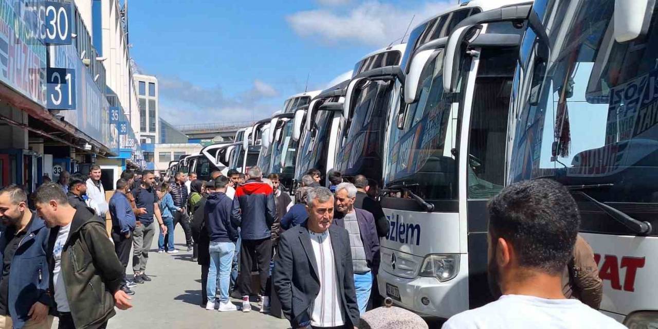 15 Temmuz Demokrasi Otogarı’nda ’bayram’ Yoğunluğu Sürüyor