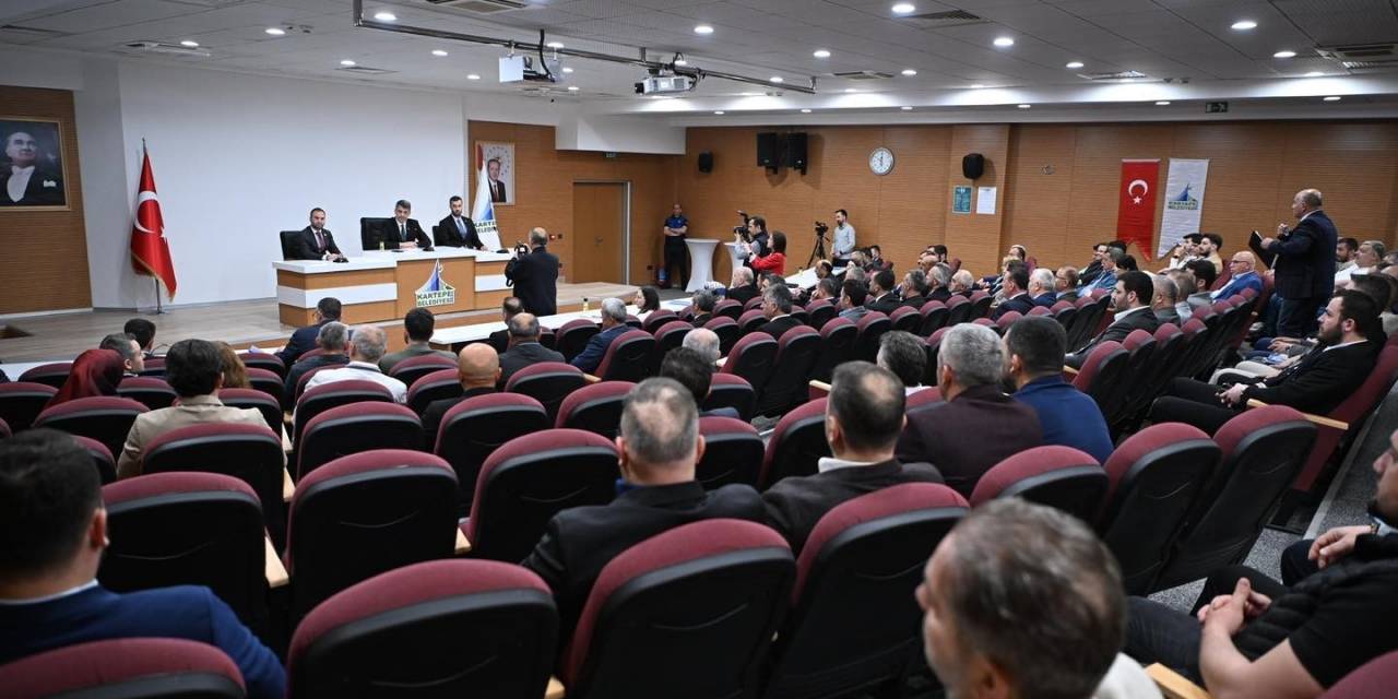 Kartepe’de Yeni Dönemin İlk Meclis Toplantısı Yapıldı