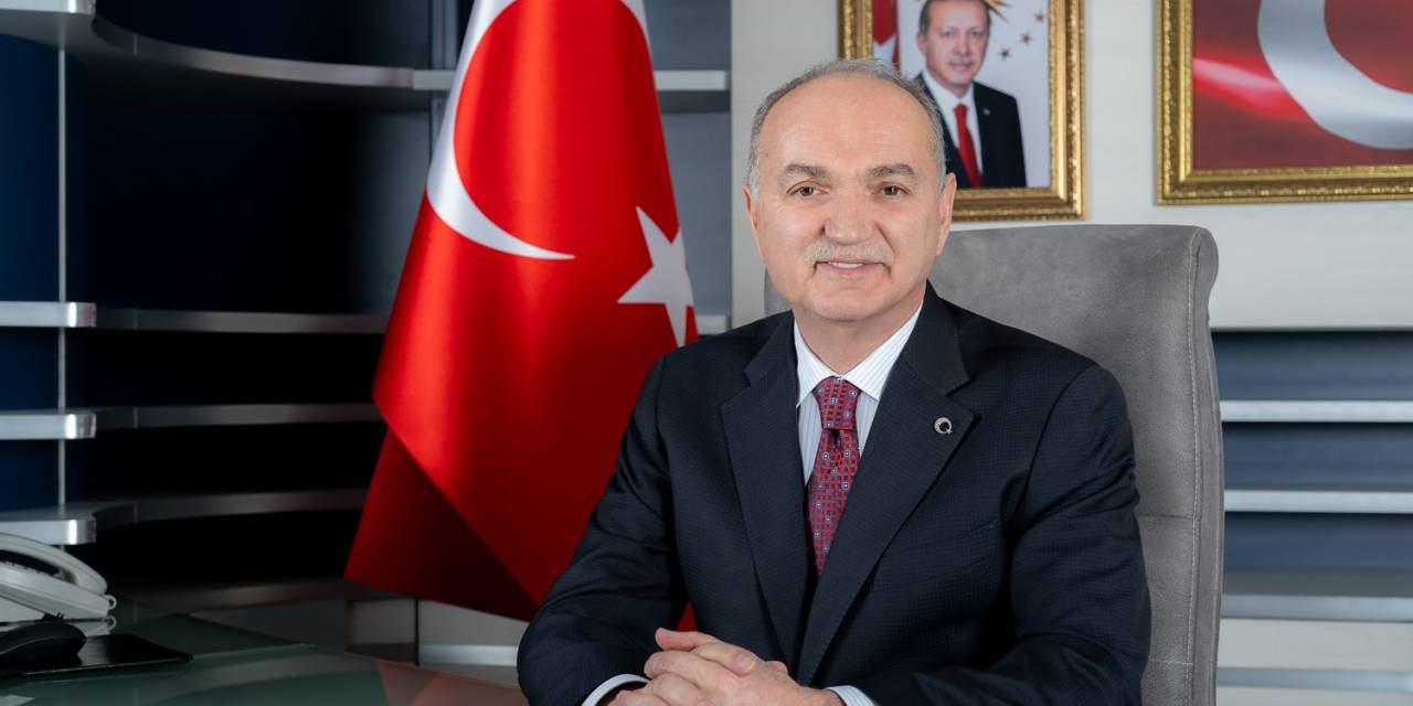 Özlü “Bayramımız Tüm Dünyaya Barış Ve Huzur Getirsin”