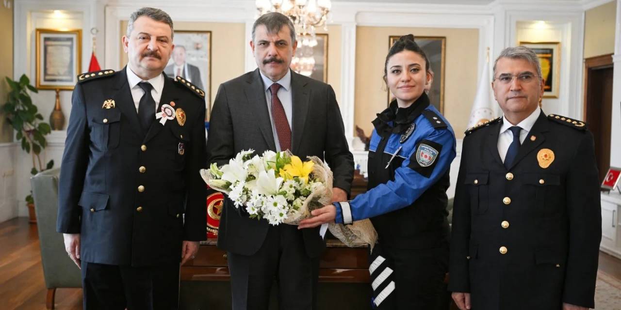 Vali Çiftçi Polisleri Kabul Etti