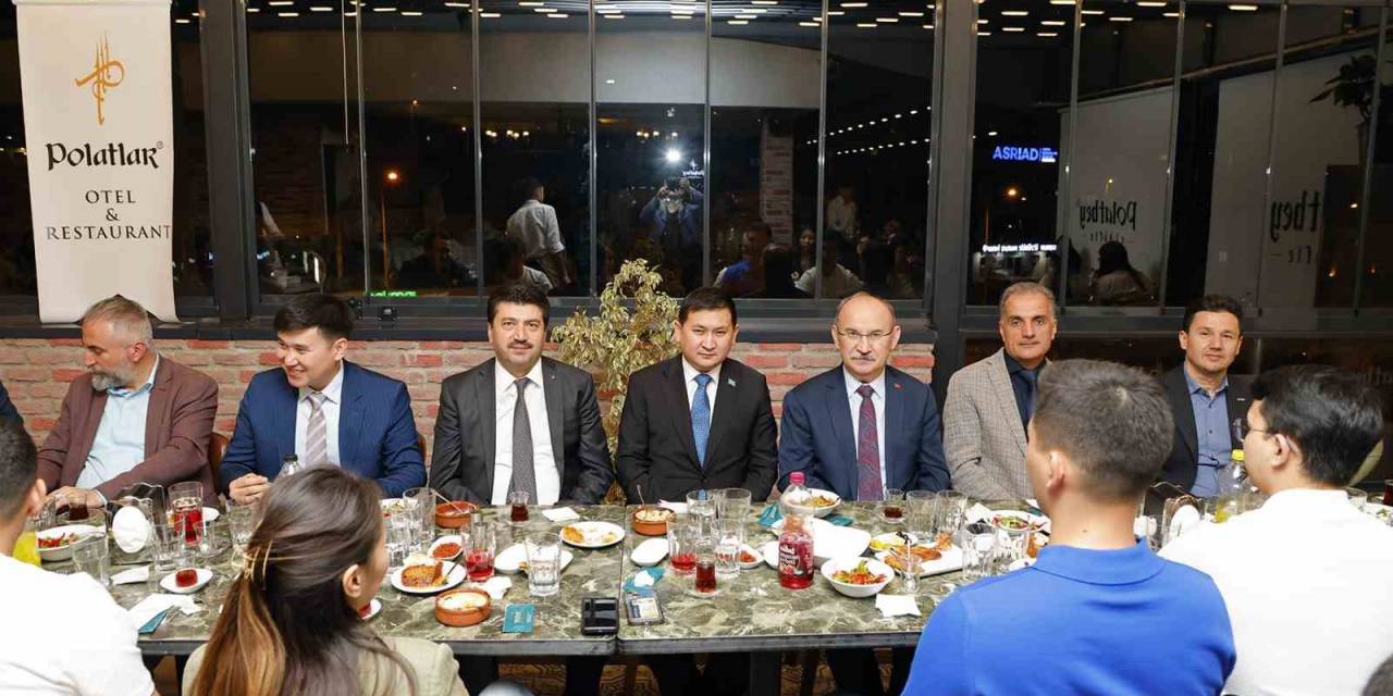 Sakarya’nın Kazakistan İle Bağları Güçleniyor