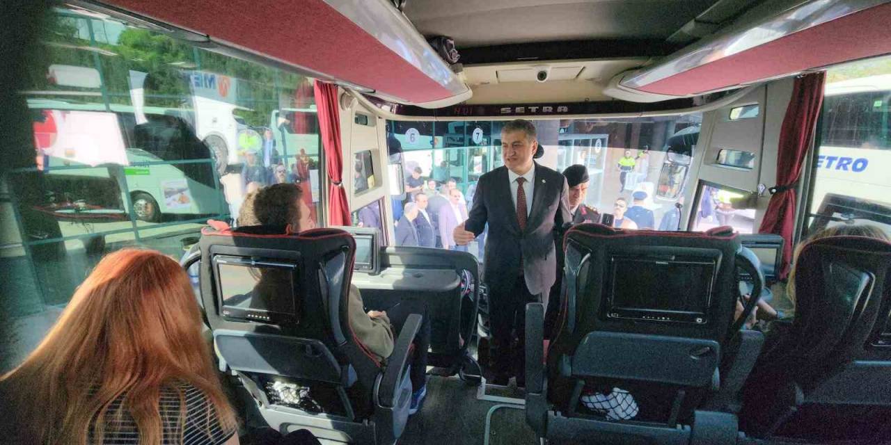 Vali Yavuz Tatilcileri Terminalden Uğurladı