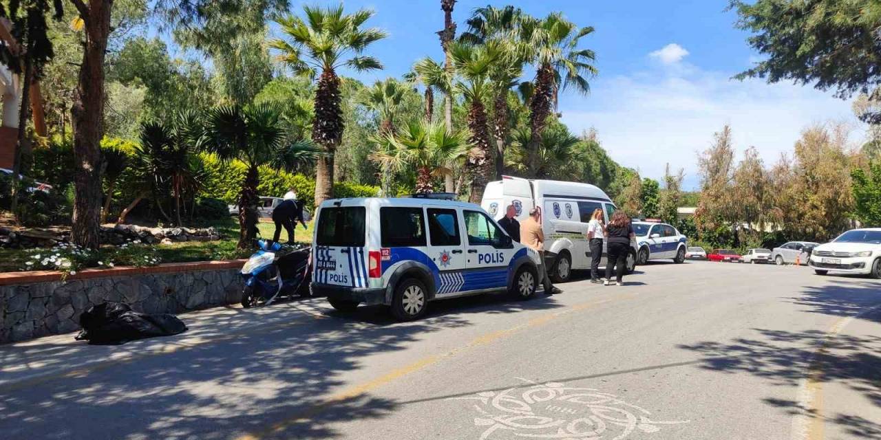 Bunalıma Girdiği İddia Edilen Şahıs Sokak Ortasında Kafasına Sıktı