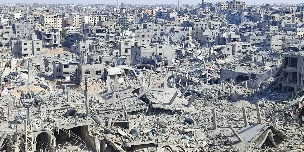 İsrail Ordusunun Geri Çekildiği Han Yunus’taki Yıkım Görüntülendi