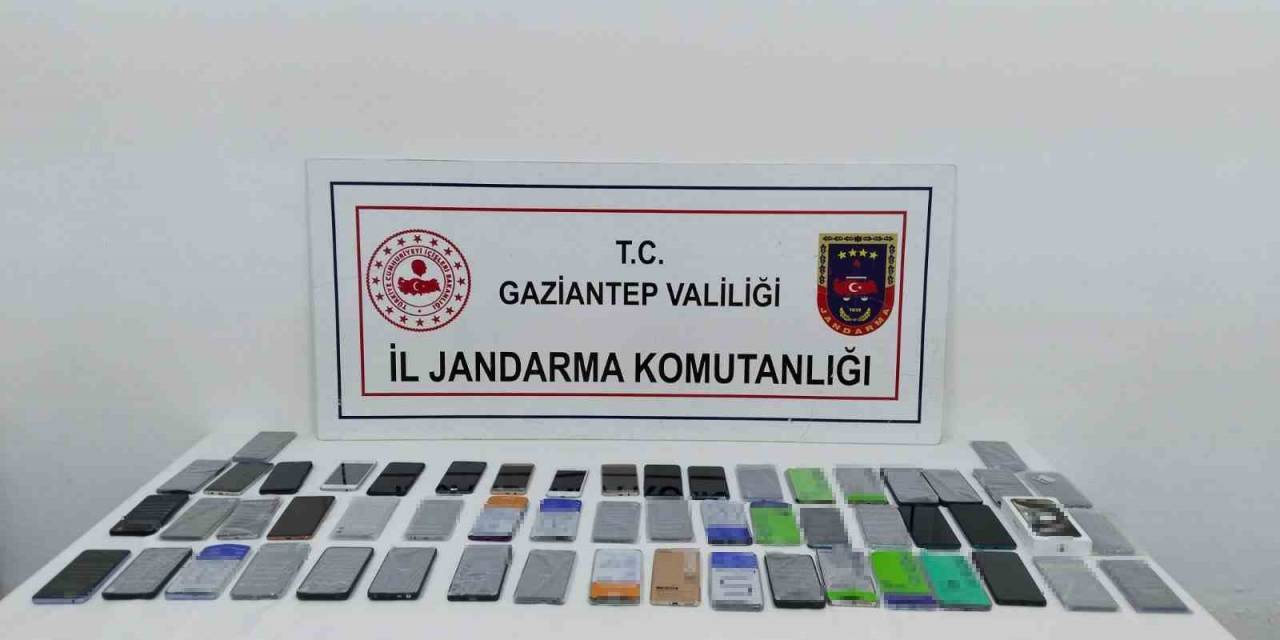 Gaziantep’te 2 Milyon Tl Değerinde Kaçak Telefon Ele Geçirildi
