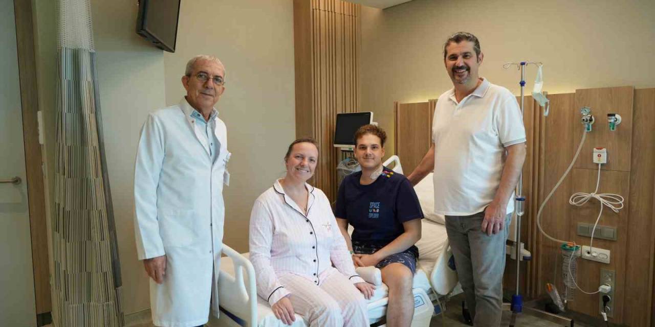 Anneden Oğluna En Güzel Bayram Hediyesi