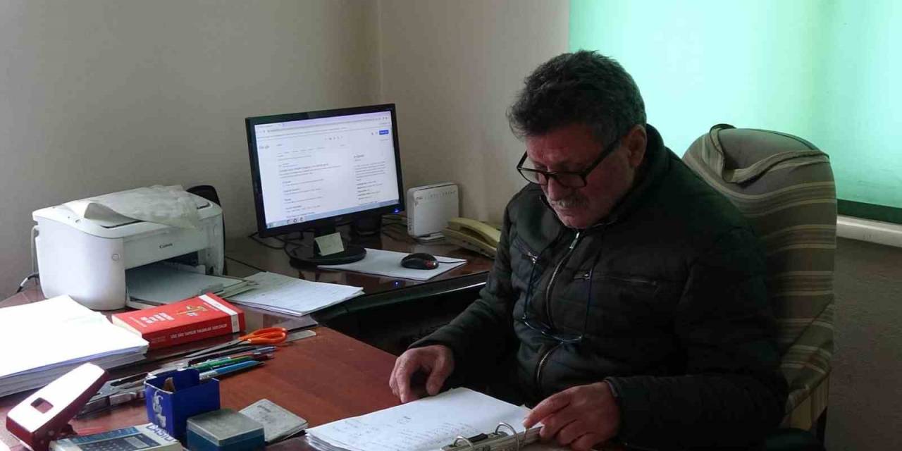 Yaklaşık Üç Çeyrek Asırdır O Mahallenin Muhtarlığı Batur Ailesinde