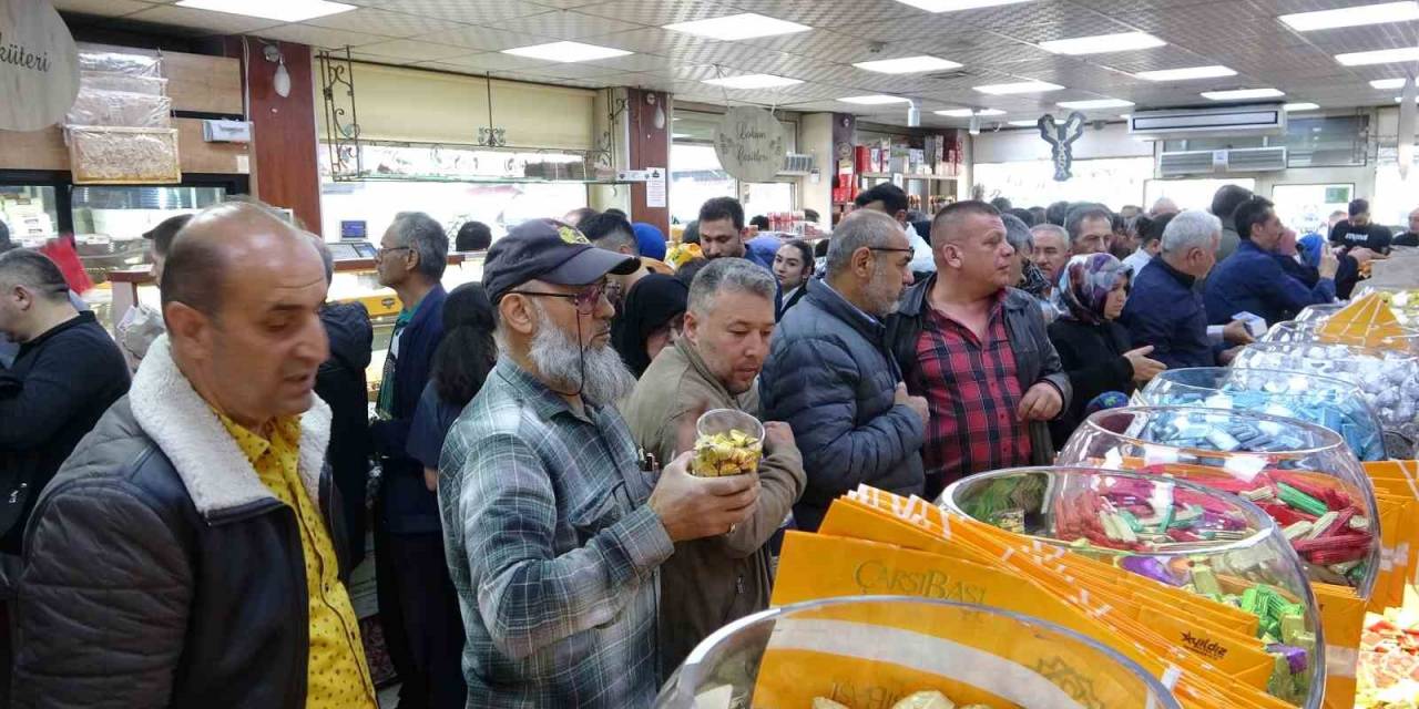 Şekercilerde Bayram Mesaisi