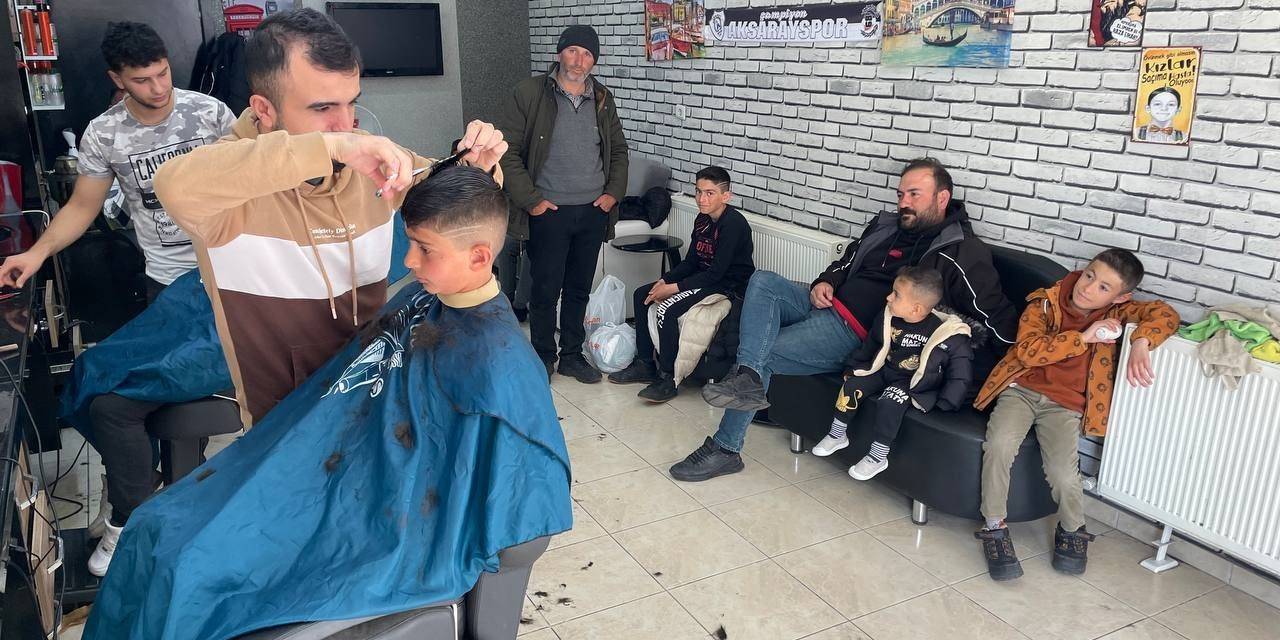 Aksaray’da Berberlerde Bayram Yoğunluğu