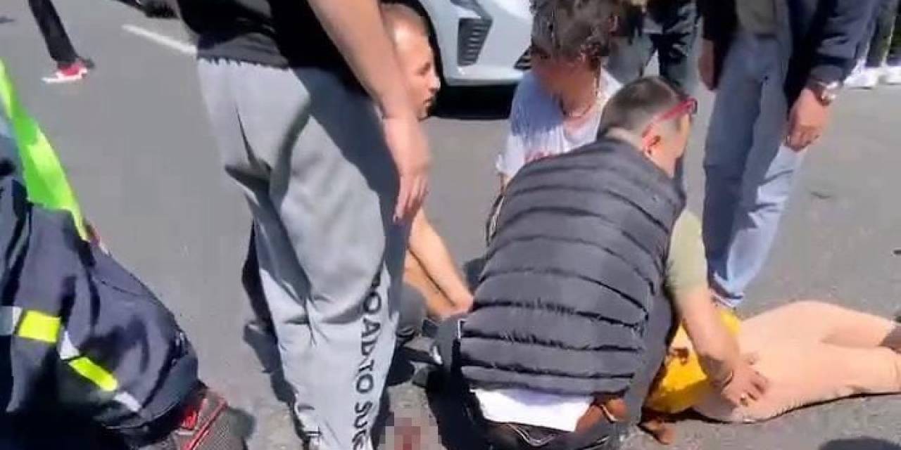 Bursa’da Feci Kaza; Otomobil Kadınlara Çarptı