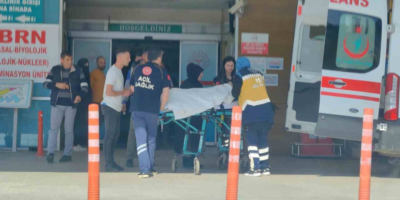 Üzerinden Traktör Geçen 7 Yaşındaki Çoçuk Ağır Yaralandı