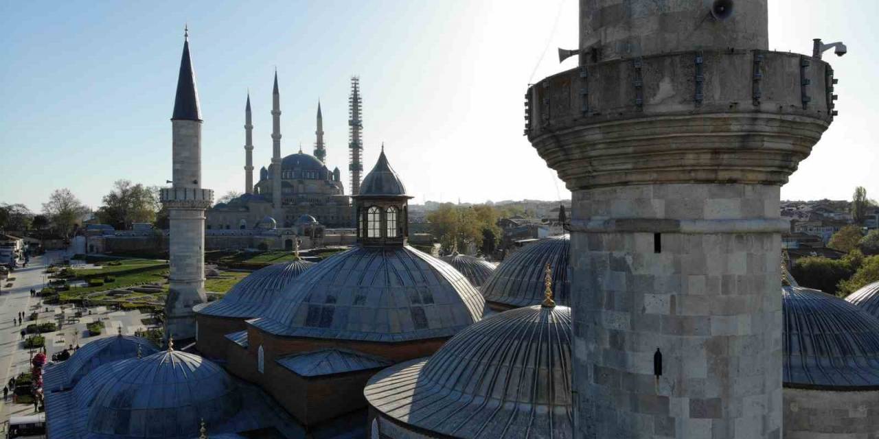 Edirne’de Ramazan Bayramı Namazında Camiler Doldu Taştı