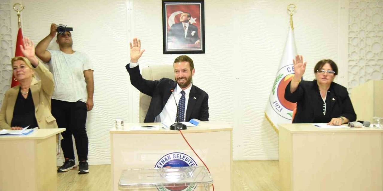 Ceyhan Belediye Meclisi İlk Toplantısını Gerçekleştirdi