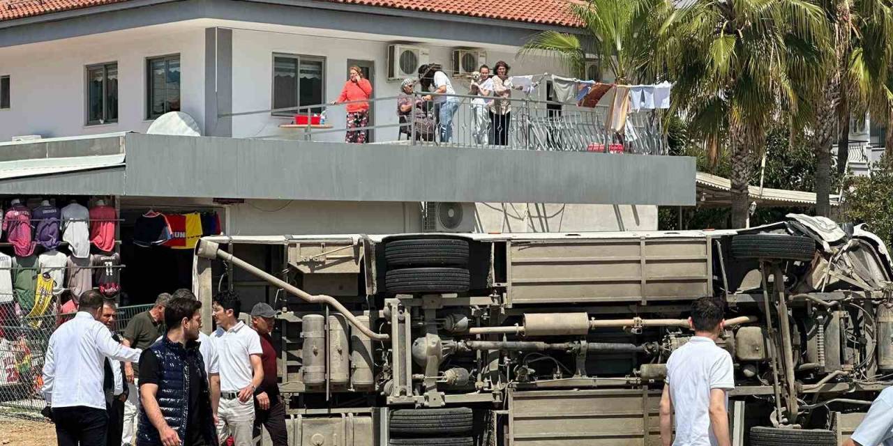 Antalya’da Feci Kaza: 29 Yaralı