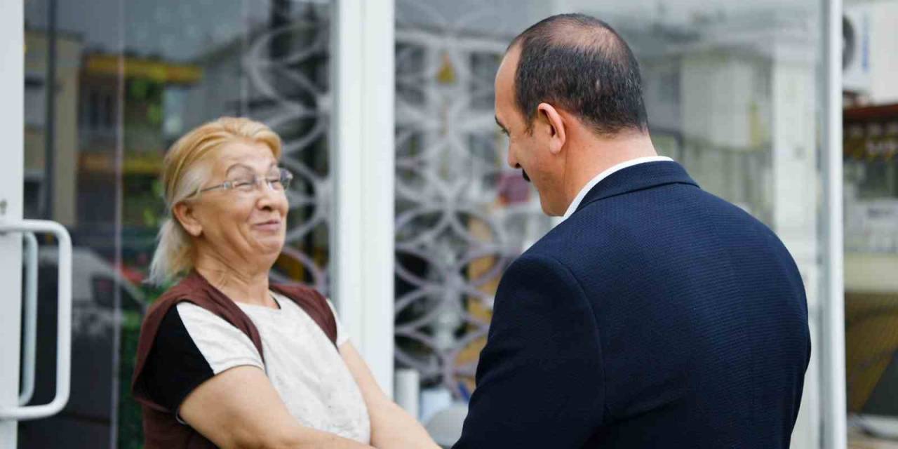 Başkan Kotan Esnafla Bayramlaştı