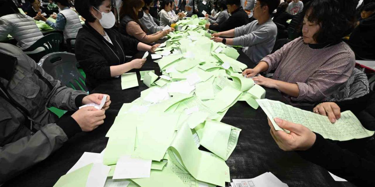 Güney Kore, Ulusal Meclis Seçimleri İçin Sandık Başına Gitti