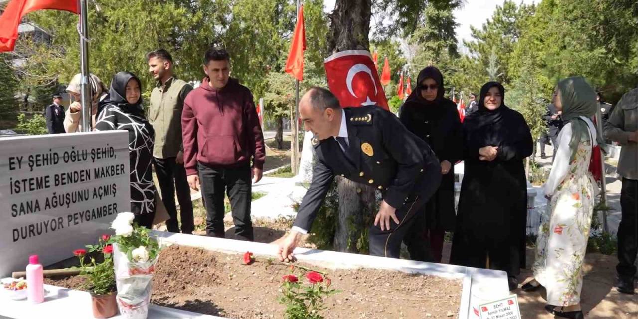 Kırıkkale’de Polis Haftası Dolayısıyla Şehitlik Ziyaret Edildi