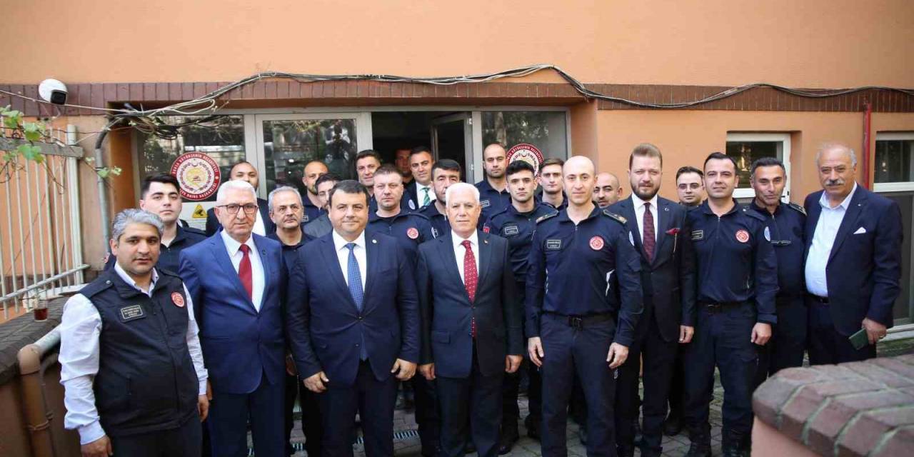 Başkan Bozbey’den Büyükşehir Çalışanlarına Bayram Ziyareti
