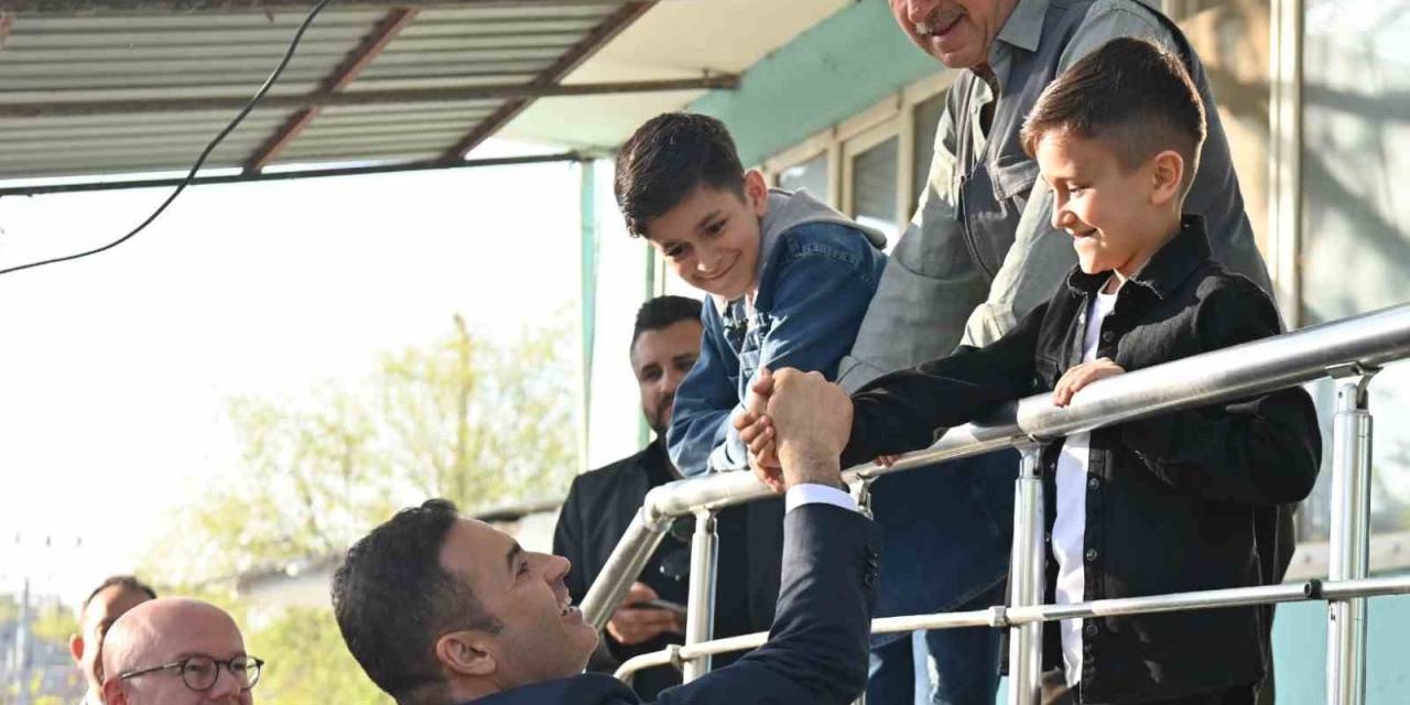 Başkan Ahmet Akın’a Susurluk Ve Karesi’de Coşkulu Karşılama