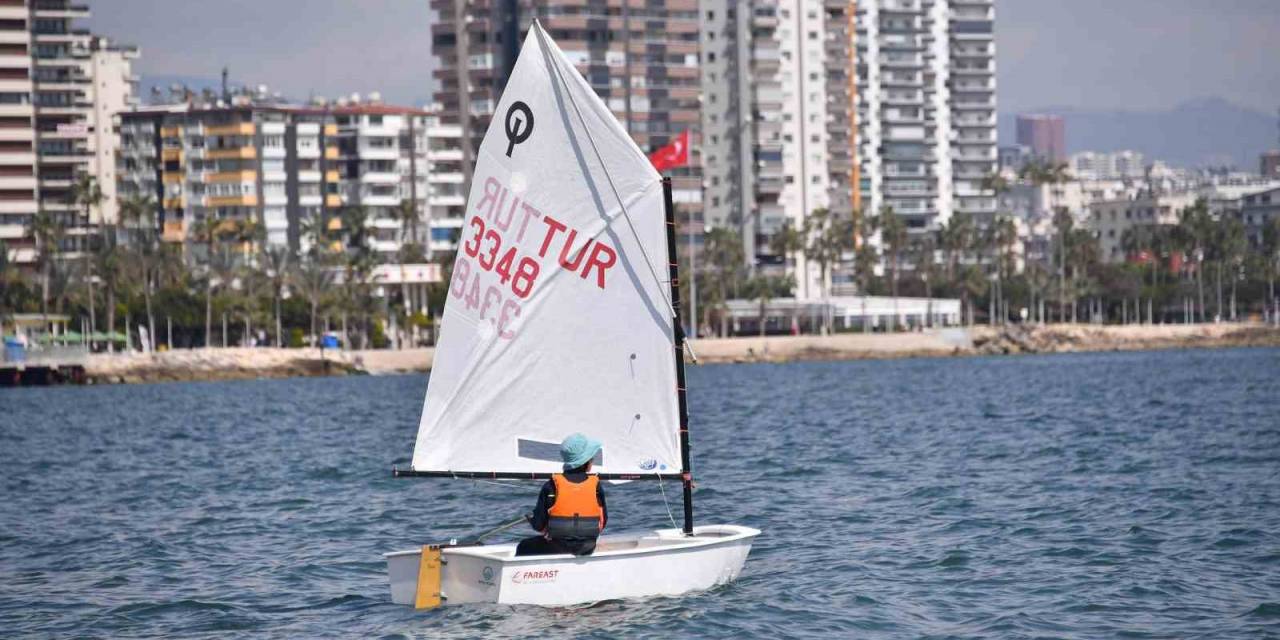 Mersin’de Babil Su Sporları Merkezi Hizmete Açıldı