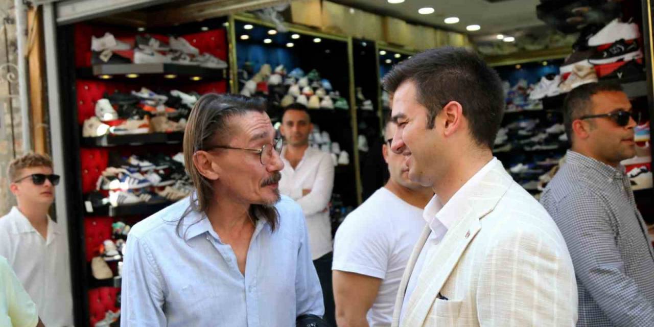 Başkan Mandalinci Vatandaşlarla Bayramlaştı