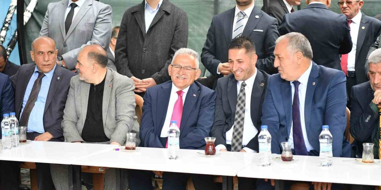 Başkan Büyükkılıç, Kayseri Ülkü Ocakları’nın Düzenlediği Bayramlaşma Töreni’ne Katıldı